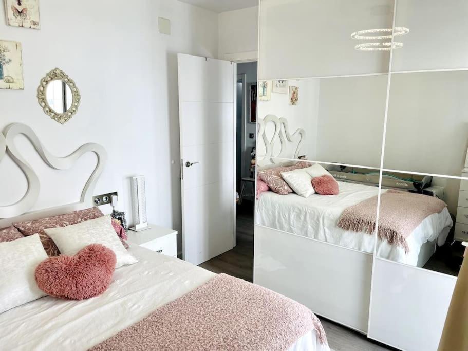 Nuevo!! Apartamento Lujo&Confort. Parking Σεβίλλη Εξωτερικό φωτογραφία